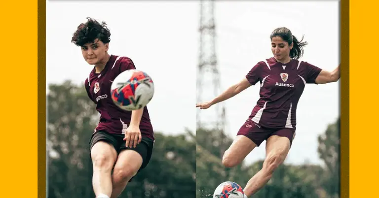 দুই ইরানি ফুটবলার